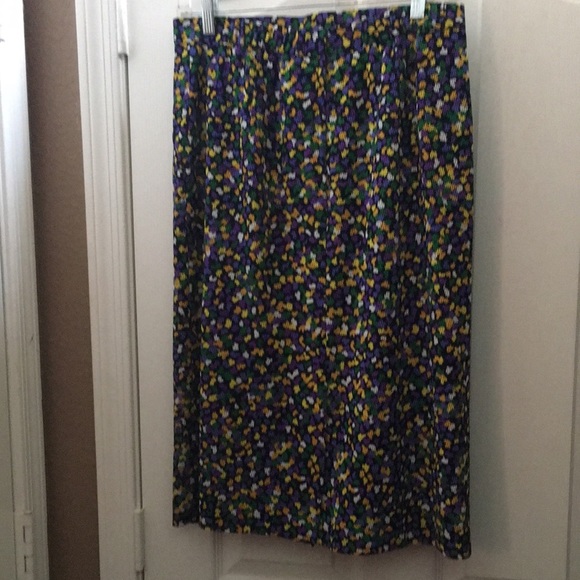 FINAL MARKDOWN ELEGANT imported skirt set - Picture 14 of 15